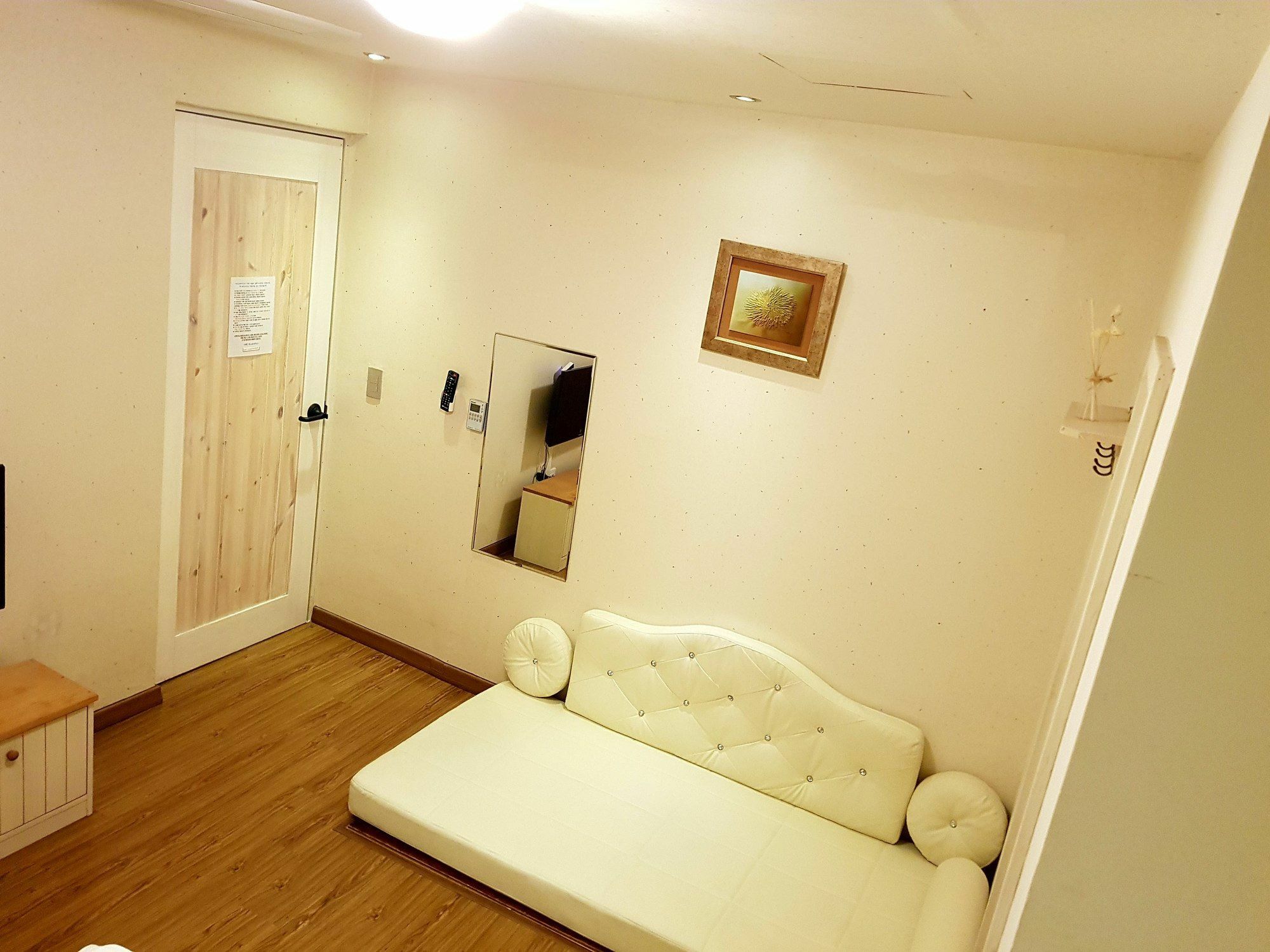 Yujung Guesthouse Čondžu Exteriér fotografie